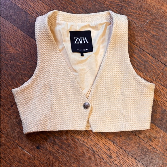 ZARA Cropped Yellow Vest Button Front Size Small - Picture 5 of 10